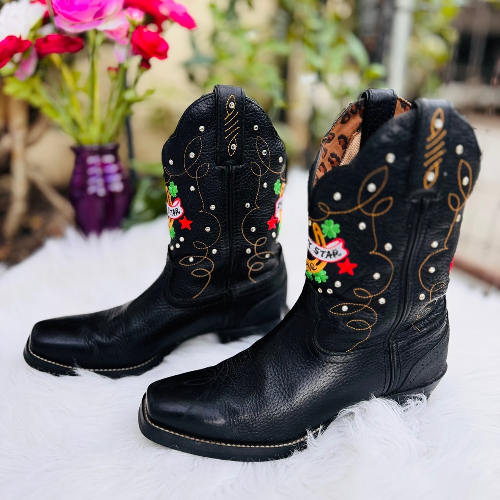 Tony Lama Lucky Star Short Western Boots